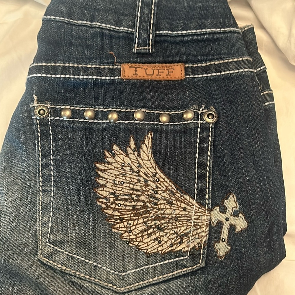 Cowgirl Tuff women’s jeans